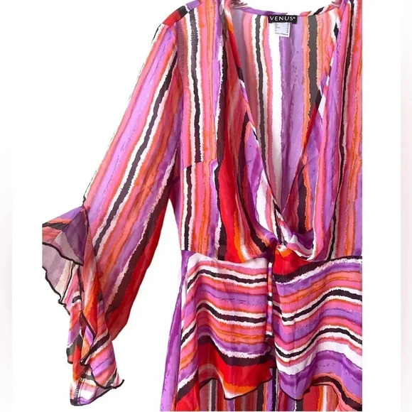 VENUS | Women’s Pink/Purple/White/Black Stripe Plunge Hi-Low Top Size 8 - Picture 7 of 10